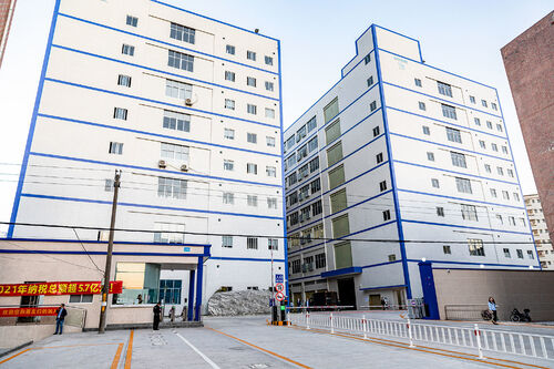 Últimos blogs de la empresa sobre La guía definitiva para el cumplimiento de CE y UKCA para los cargadores móviles de vehículos eléctricos de energía de puerta